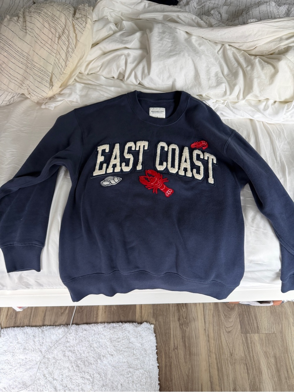 Abercrombie & Fitch Navy East Coast Nautical Lobster Sweatshirt (xs)